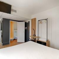 Family Room (2 Adults + 2 Children)