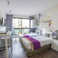 Studio (2 Adults)
