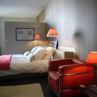 Suite with Garden View