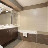 Comfort Suite (2-4 Adults)