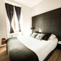 One-Bedroom Apartment (4 Adults)