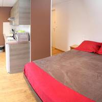Air-Conitioned Apartment