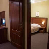 Family Room (4 Adults)