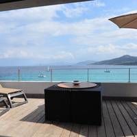 Suite with Panoramic Sea View