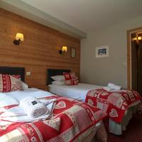 Twin Room with Bath