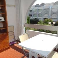Apartment (4 Adults)