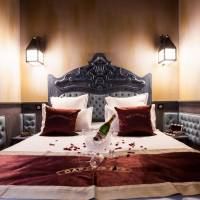 Suite with Private Hot tub and Private Garden  - Barbe Noire