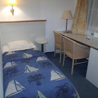 Family Room (4 persons)