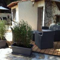 Cottage with Pool View and Private Terrace