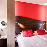 Double Room with 2 Single Beds