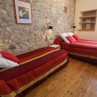 Family Room (3 Adults)