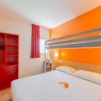 Triple Room (1 Double Bed + 1 Bunk Bed)