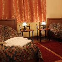 Twin Room with Shared Facilities