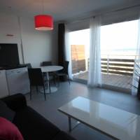  Sea front One-bedroom Apartment