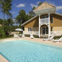Three-Bedroom Villa (6 Adults)