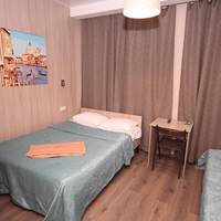 Standard Triple Room with Private Bathroom