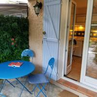 Superior One-Bedroom Apartment - 4