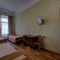 Economy Triple Room