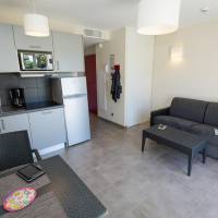 One-Bedroom Apartment (4 Adults)