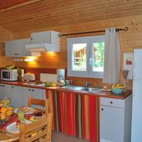 Cottage (4-6 adults)