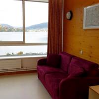 Comfort Apartment with Large Lake View