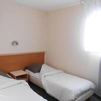 One-Bedroom Apartment (4 Adults)