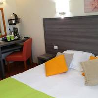 Double Room - with street view