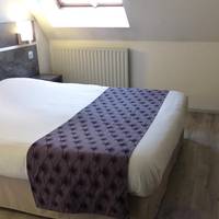 Triple Room (Double Bed + Sofa Bed 1 Person)