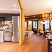 Deluxe Apartment 3