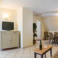 Two-Bedroom Apartment (6 Adults)