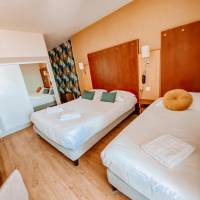  Triple Room with Balcony and Sea View