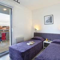 Two-Bedroom Apartment (6 Adults)