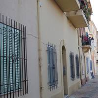 One-Bedroom Apartment - 7 rue Montchevalier