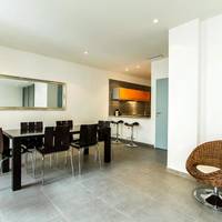 Superior One-Bedroom Apartment (4 Adults)