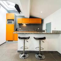 Superior Attic One-Bedroom Apartment (4 Adults)