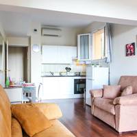 Studio (2 Adults)