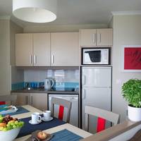 Superior Two-Bedroom Apartment with Sea View (6 Adults)