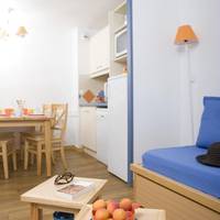 Superior One-Bedroom Apartment with Sea View (2 Adults)