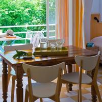 Family Suite with Kitchen