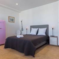 Studio (2 Adults)