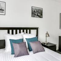 One-Bedroom Apartment 1