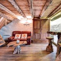 Studio - Split Level