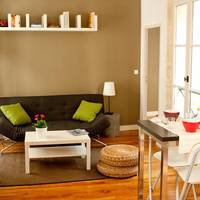 Suite Apartment