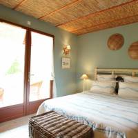 Triple Room with Pool View
