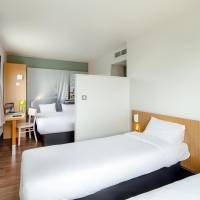 Quadruple Room - Non-Smoking