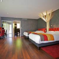 Quadruple Round House