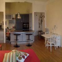 Apartment with Lake View