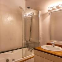 Deluxe Double Room with Bath