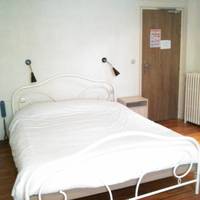 Quintuple Room