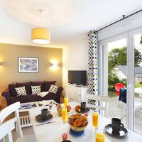 One-Bedroom House (4 Adults)